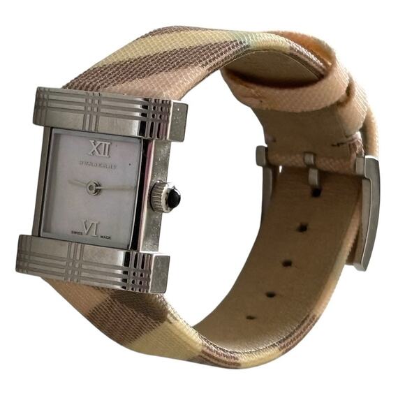 Burberry BU4507 Ladies Watch Classic Nova Check Pattern Band MOP Face New Batt - Picture 3 of 13
